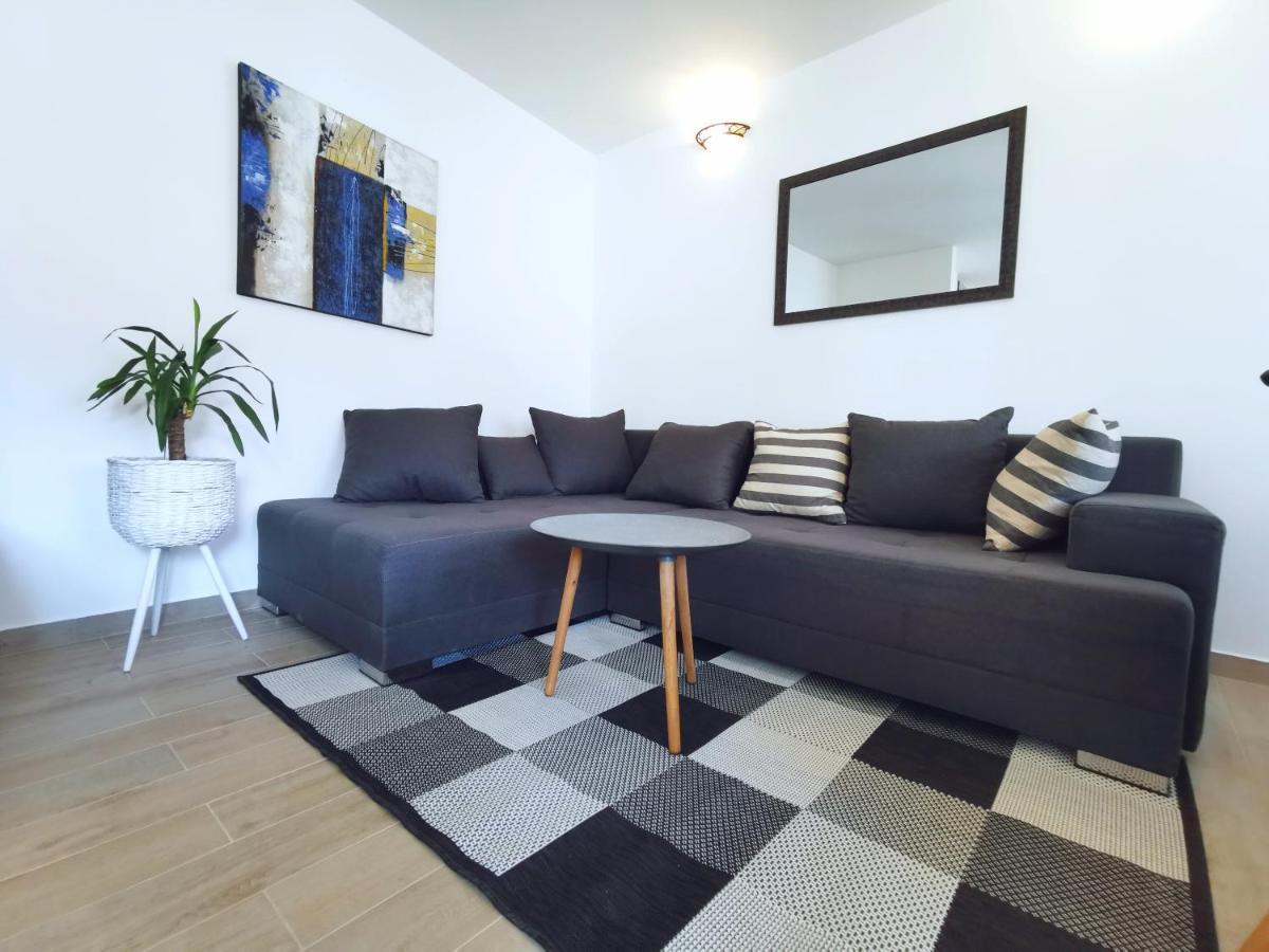 Apartments Doris Сплит Екстериор снимка