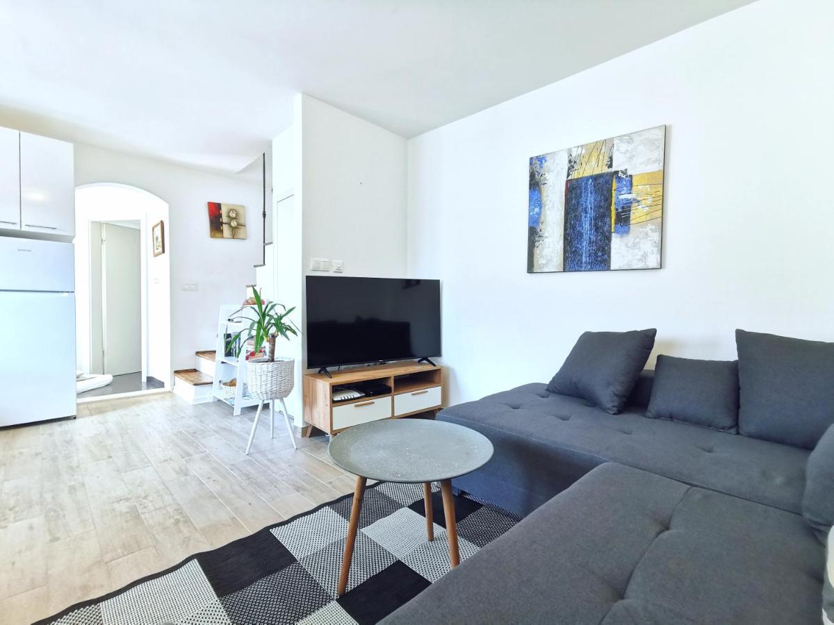 Apartments Doris Сплит Екстериор снимка
